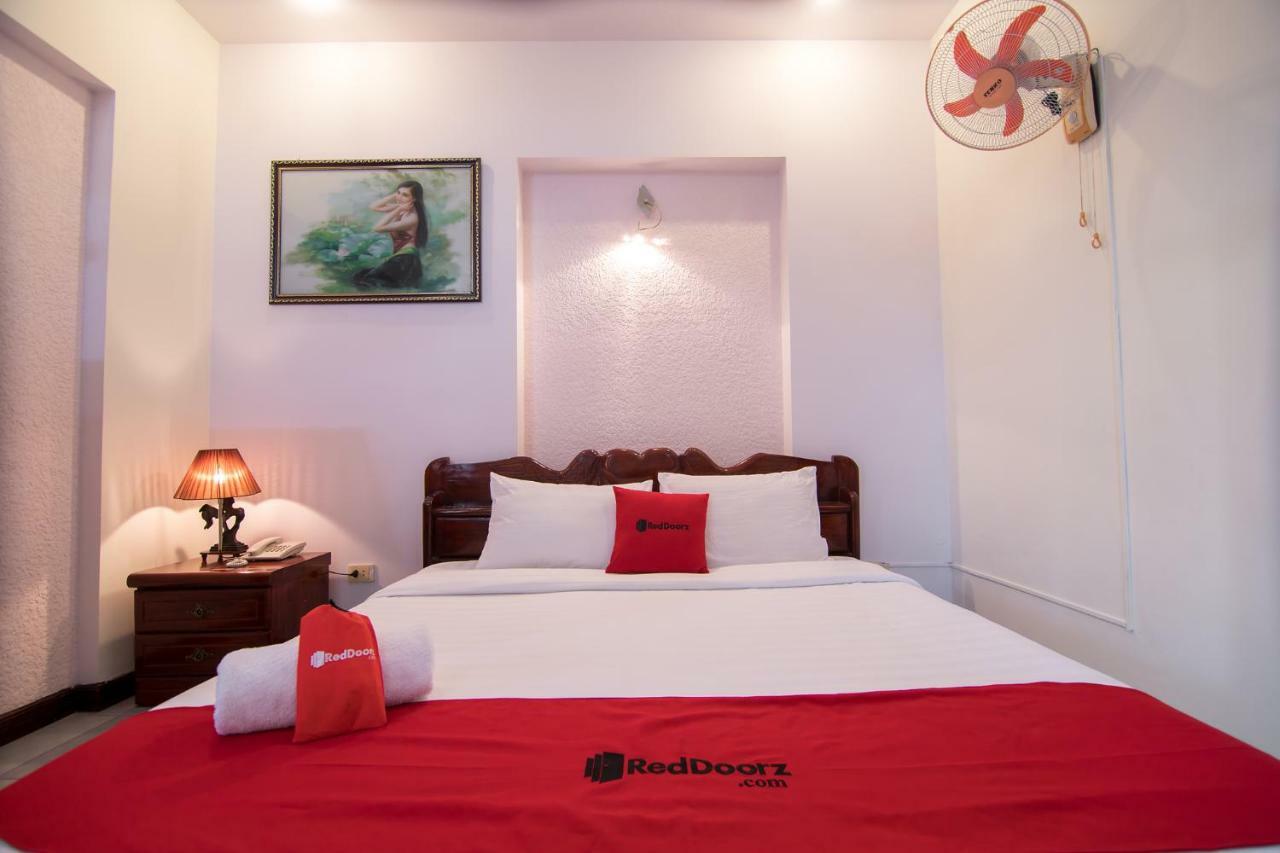 Reddoorz Near Cau Song Han 2 Da Nang Esterno foto